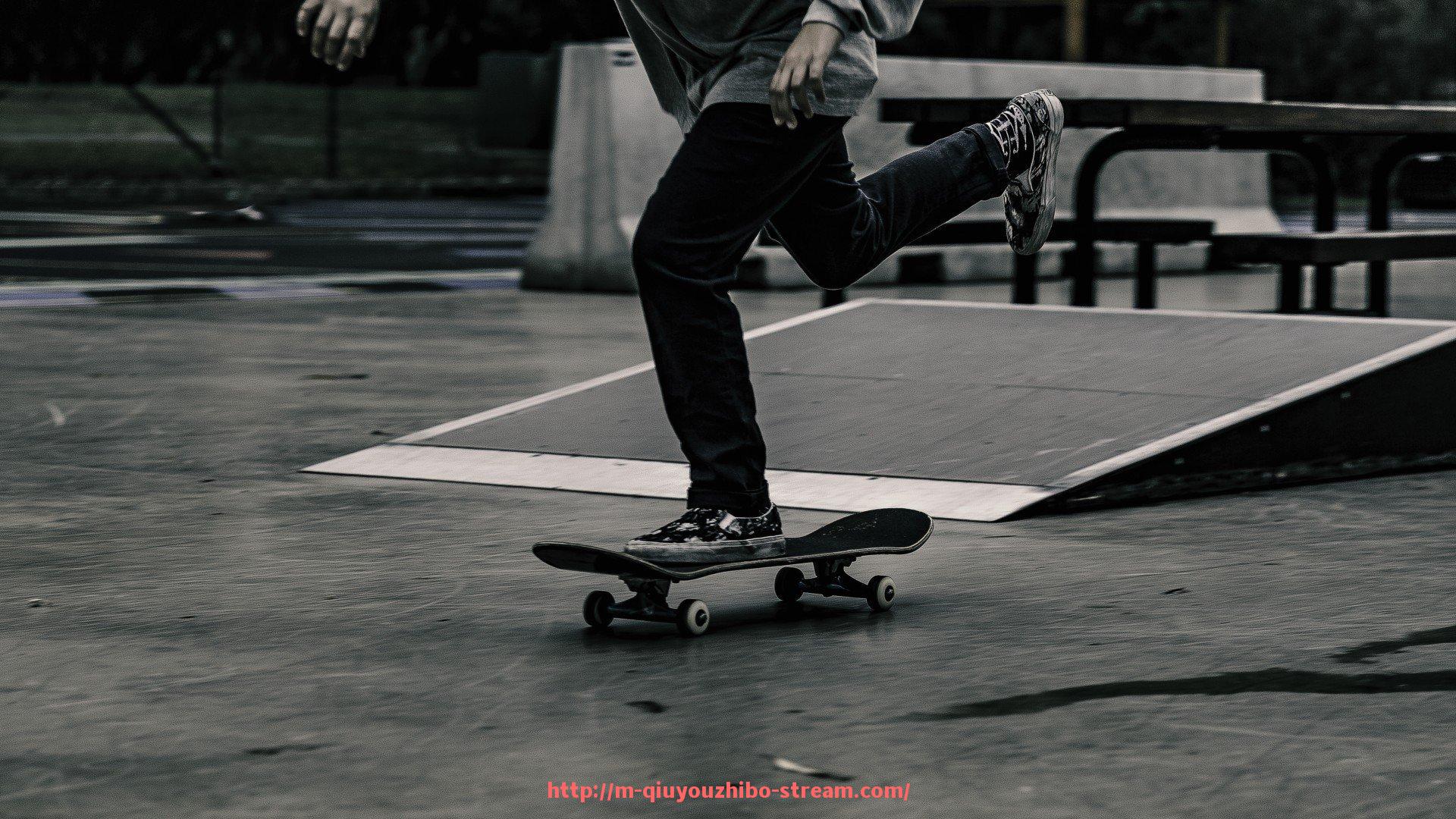 球友体育直播-法甲进攻战术调整实录：教练临场变化的策略复盘